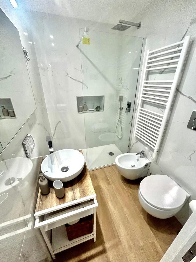 Volare House Apartment Bari Bagian luar foto